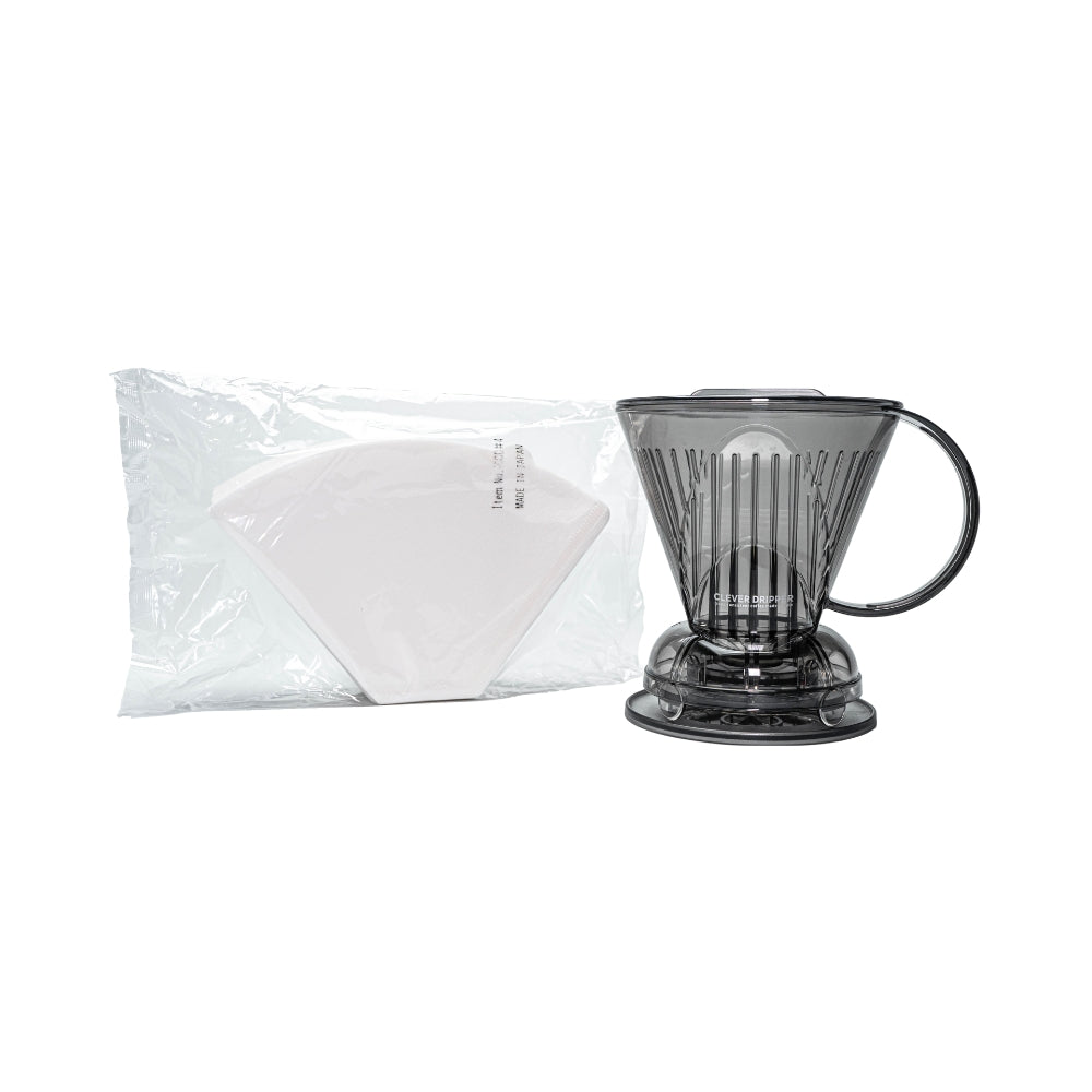 Kit Clever Dripper 500ml fumê com pacote de 100 filtros de papel branco