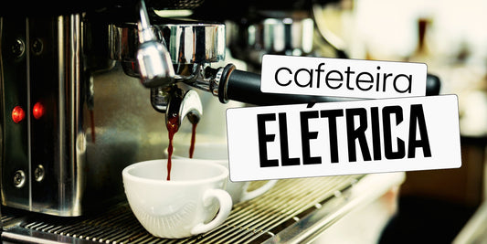 Máquina de café extraindo espresso em xícara branca com texto sobreposto "cafeteira elétrica"