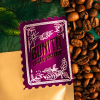 Detalhe do selo roxo da edição limitada Bonito na embalagem do Rei do Café